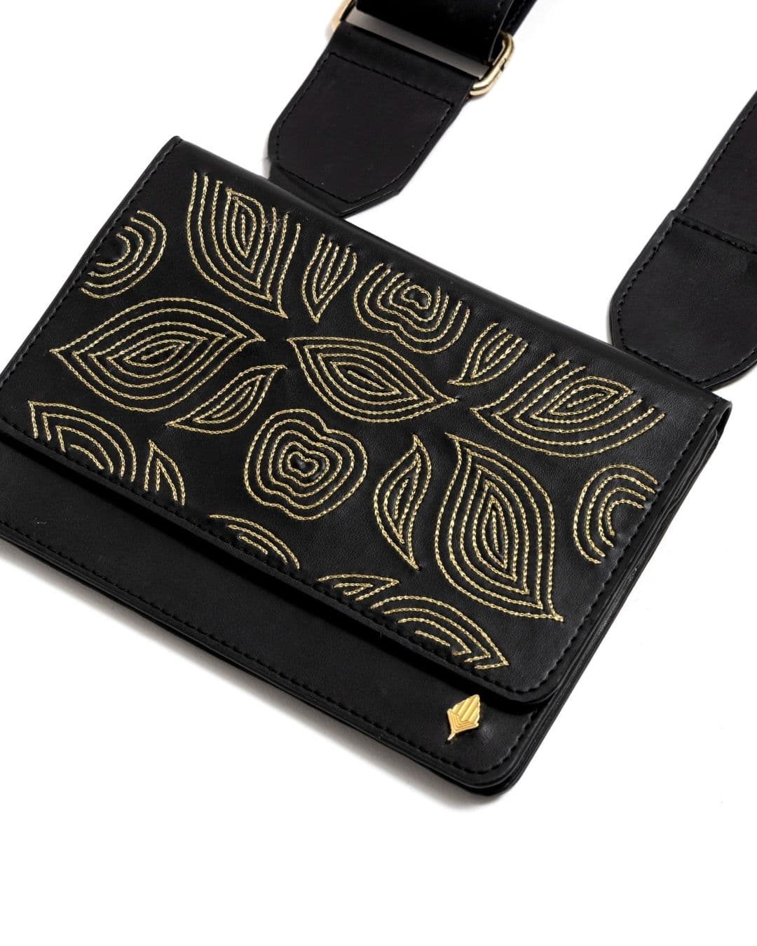  LANA Cactus Leather Card Holder - Credit & Debit Card Holder - Almond 2