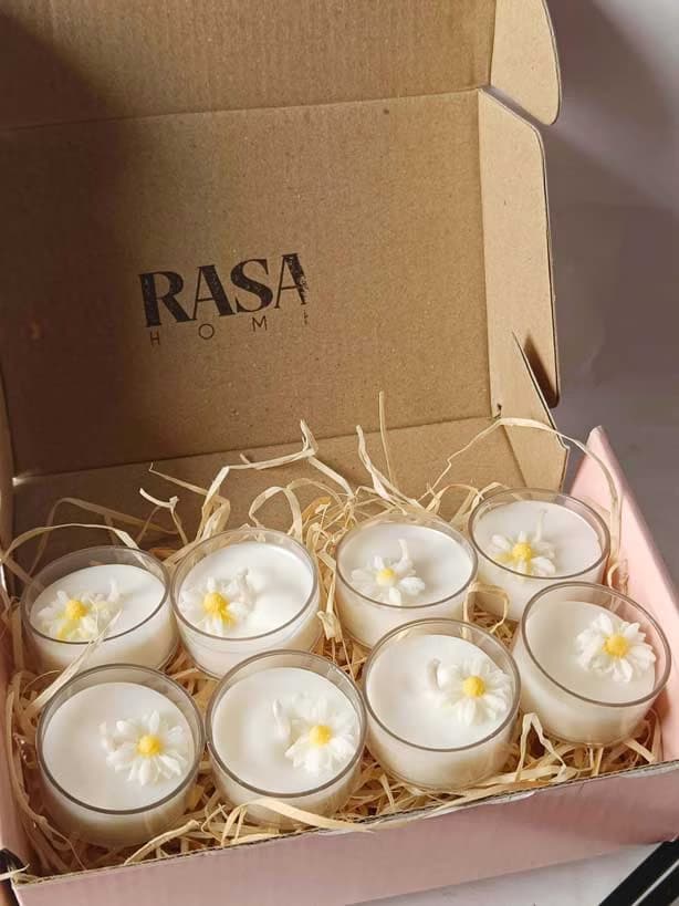 Daisy | Tealight Soy Wax Candle Set of 6